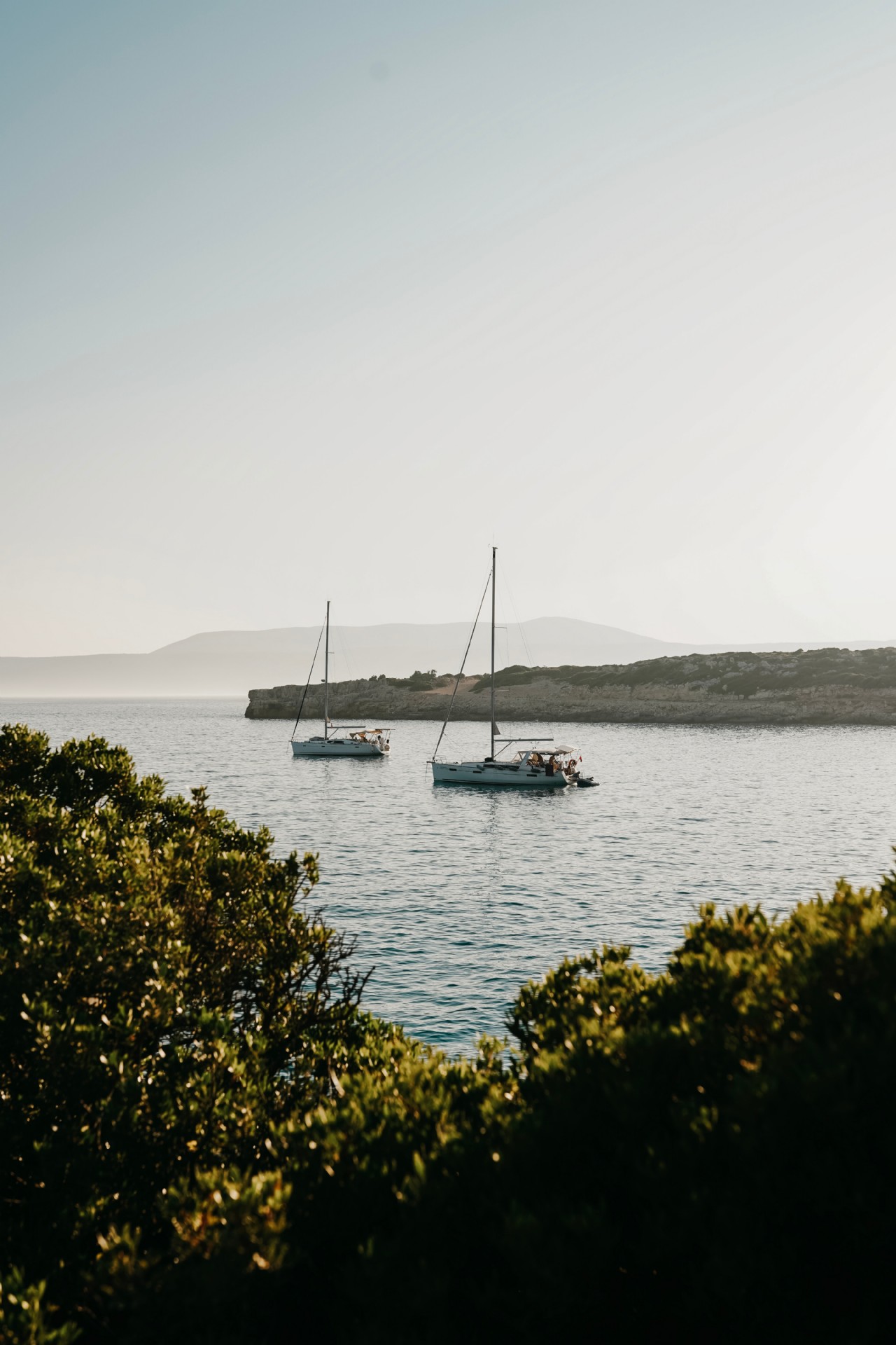 How to Book a Yacht Rental in New York